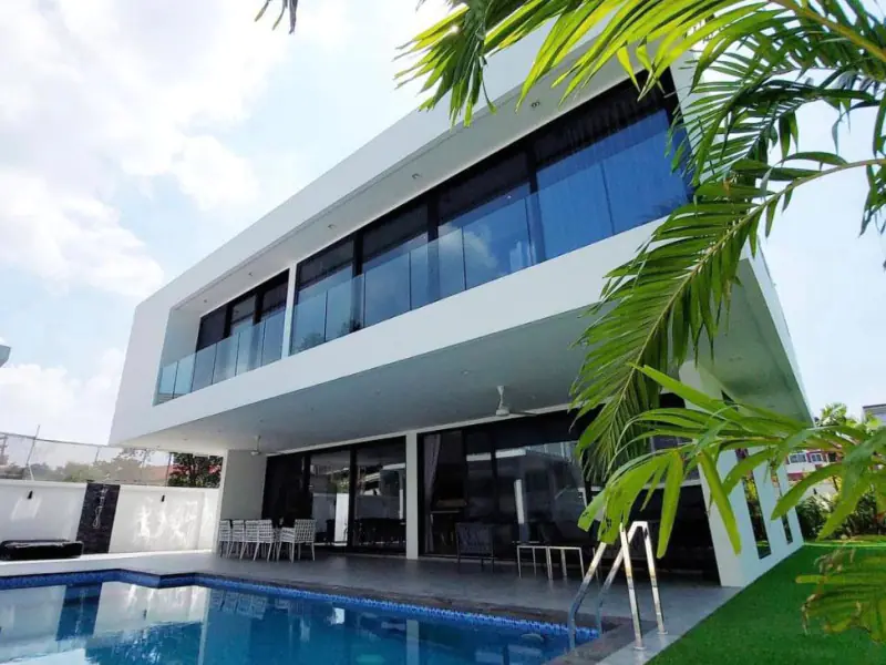 Stunning Luxury Pool Villa in Pratumnak, Pattaya
