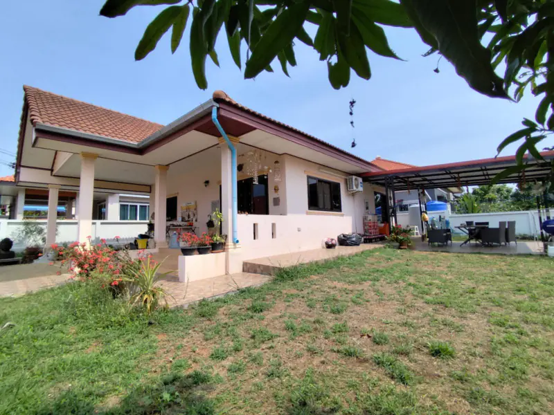 Одноэтажный дом на продажу в районе Саттахип