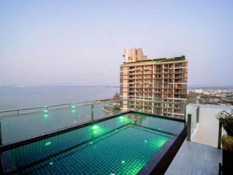 独家复式顶层公寓