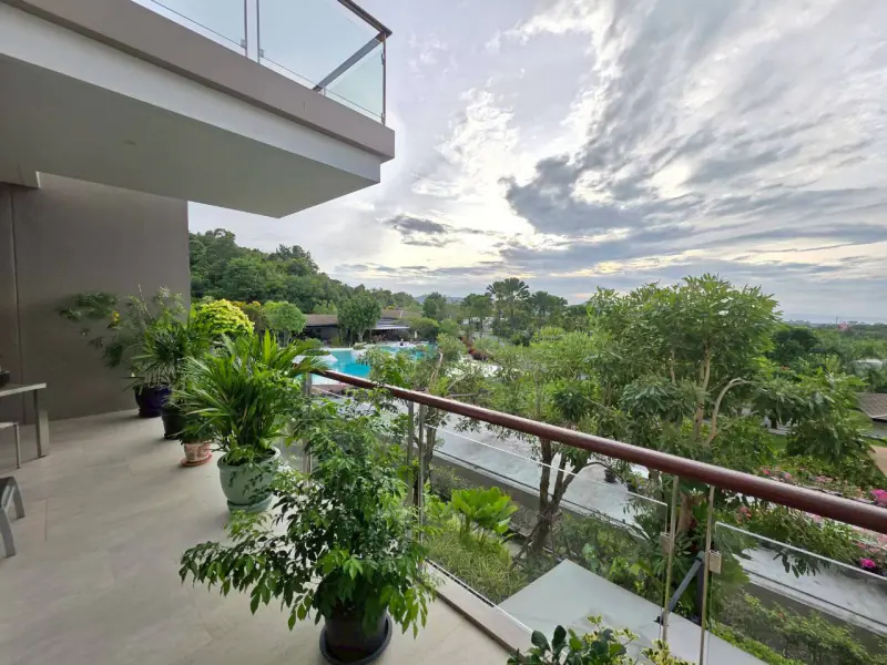 Buy the View, Live the Scenic Life - Bangsaray Heights Rental