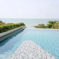 คอนโดหน้าหาดสวยงามขายที่บ้านปลายหาด thumbnail