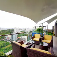 Luxury Penthouse For Sale or Rent On Pratumnak thumbnail