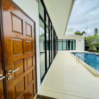 House and commercial Building for sale in East Pattaya thumbnail