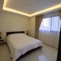 2 bedrooms Condo For Sale at Club Royal thumbnail