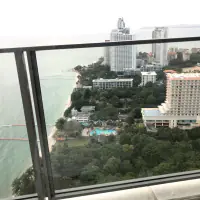 Beachfront condo for rent Wong Amat Beach thumbnail