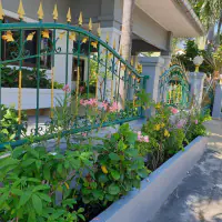 3-bedroom house in Pornthep Village 3 East Pattaya thumbnail