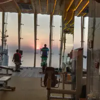 丽维埃拉旺卡马特海滩 thumbnail