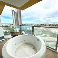 Luxus-Wohnung mit Meerblick zu verkaufen an der Riviera Ocean Drive thumbnail