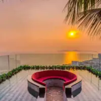 Luxury Living at The Riviera Ocean Drive – Jomtien thumbnail