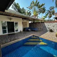 Renovated Family Pool Villa - Soi Mi Fah Ard Kan thumbnail