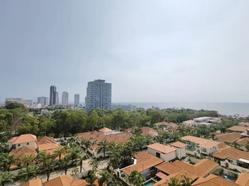 2Bedroom Condominium For Sale At Pratamnuk