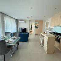 位于芭提雅中心的两卧室公寓 thumbnail