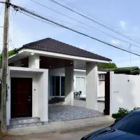 3 Bedroom Private Pool Villa for Rent in Huay Yai area thumbnail