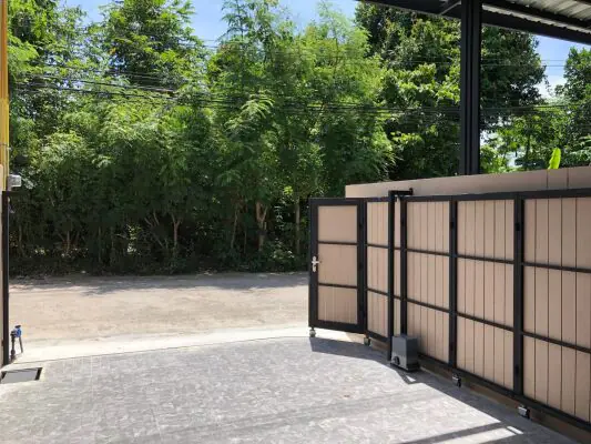 Показать все медиафайлы