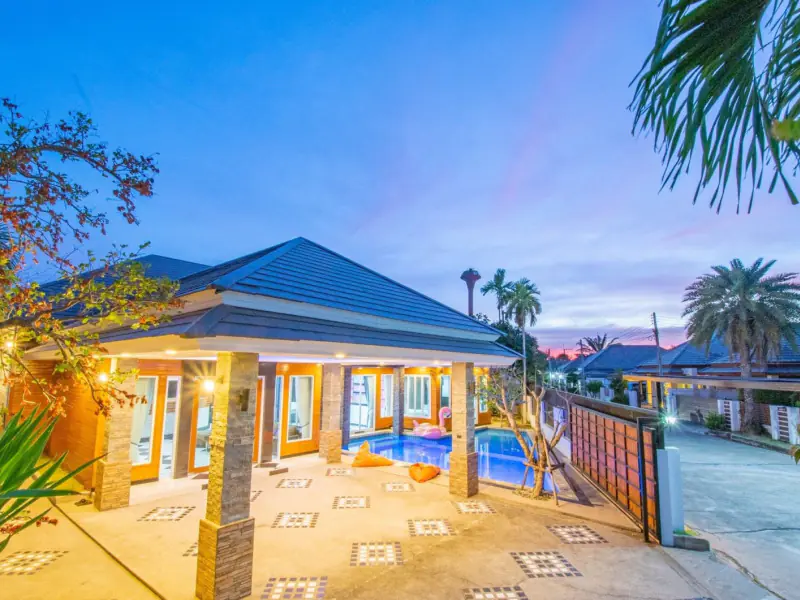 วิลล่าพร้อมสระว่ายน้ำส่วนตัวขายและเช่า - ห้วยใหญ่, พัทยา