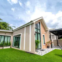 Ready-To-Move Family Home - Soi Siam Country Club, Pattaya thumbnail