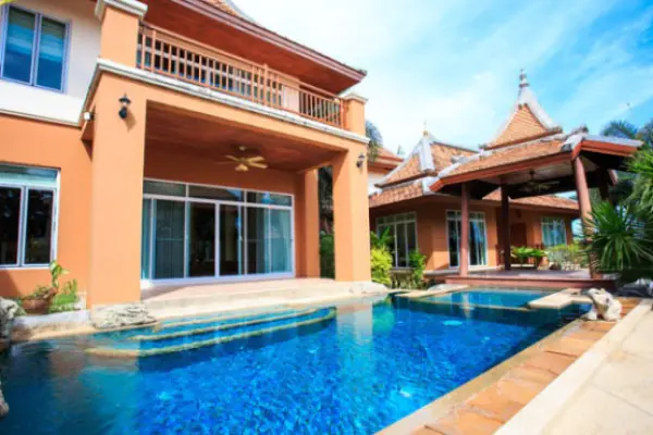 แกรนด์รีเจนท์เรสซิเดนซ์พัทยาหมู่บ้าน