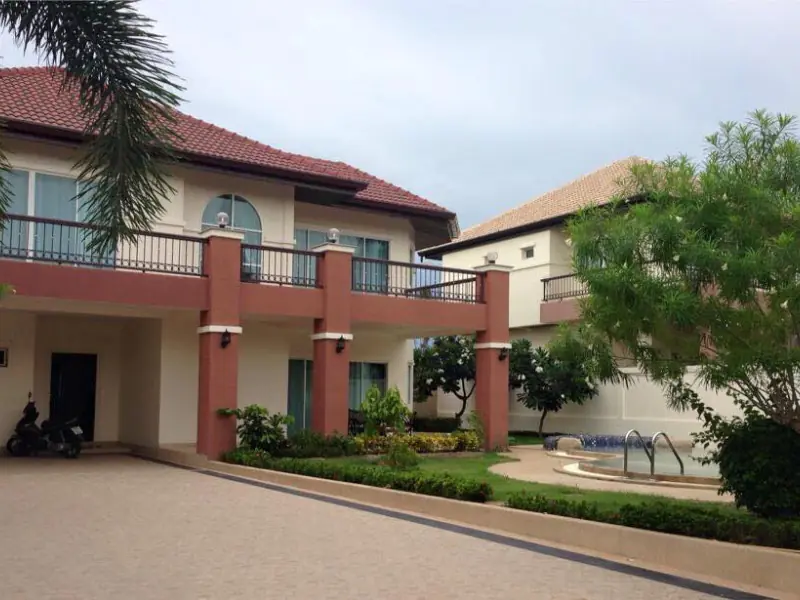 Hill View Villas