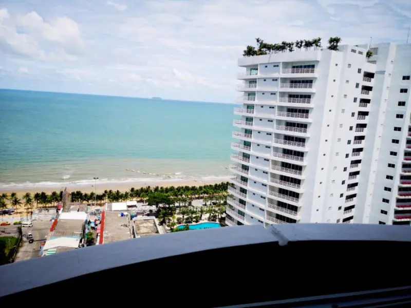 Large Studio For Sale Jomtien Complex
