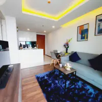 1 Bedroom Condo For Rent In The Peak Tower thumbnail