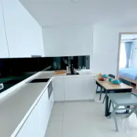 2Bedrooms condo for rent The Peak Tower thumbnail