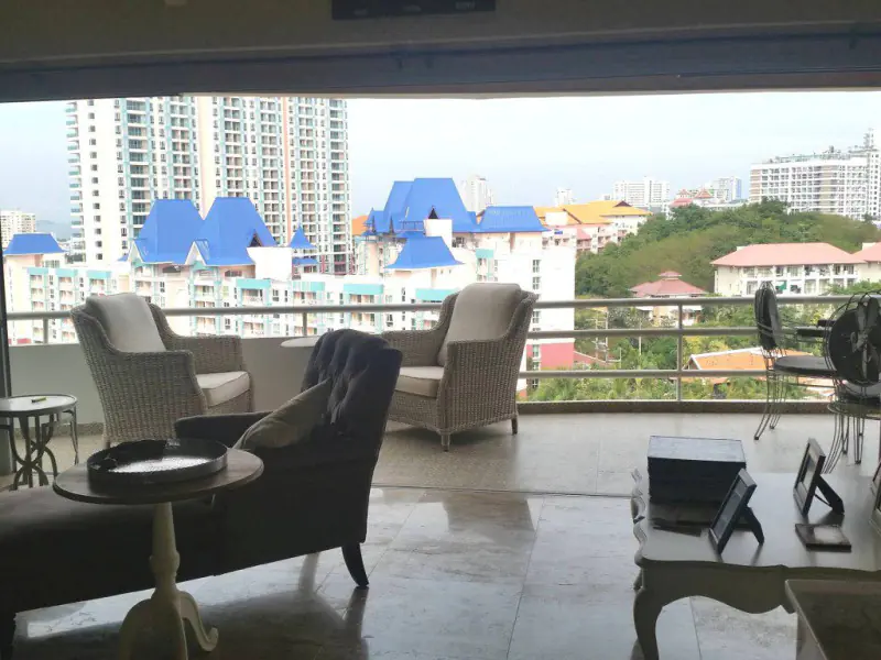 Luxury Penthouse for sale or rent at Chateau Dale Condominium