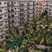 Condo for sale Park Lane condo thumbnail