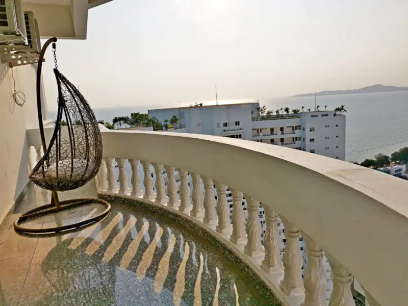 Sea View 2 Bedrooms Condo for Sale at Jomtien Complex