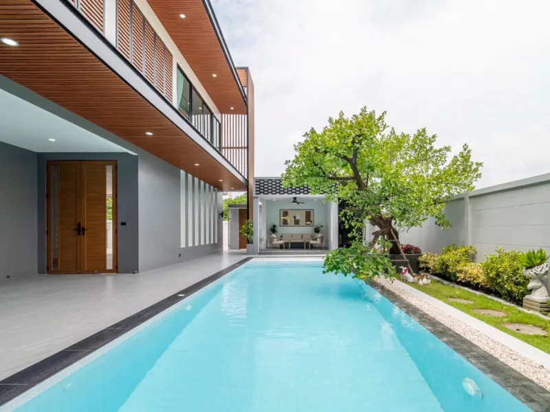 Artful Luxury Pool Villa-Resta Villa Pattaya