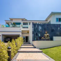 Panoramic Hilltop Luxury Estate-Siam Royal View, Pattaya thumbnail