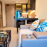 High-Floor Sea View Unit -The Riviera Ocean Drive, Jomtien thumbnail