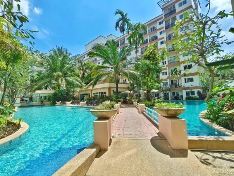 2 Bed Condo for Sale and Rent at Park lane Jomtien