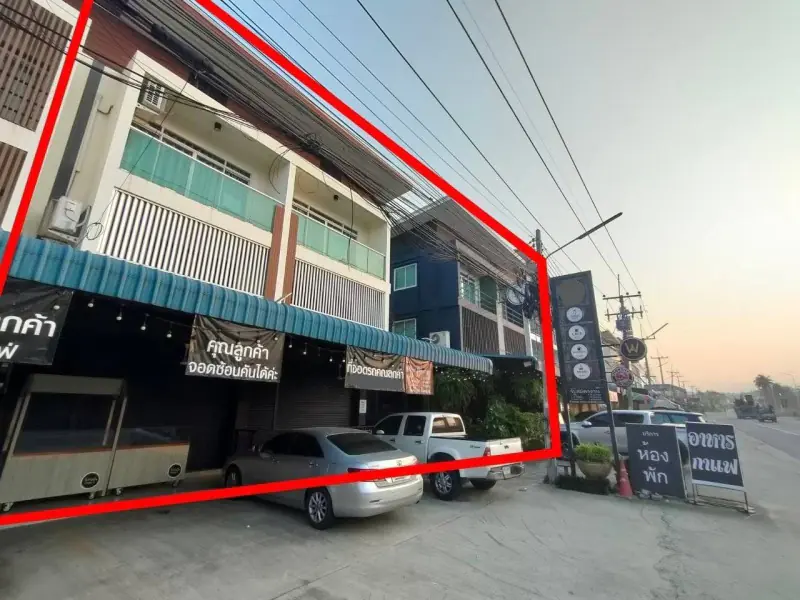 ขายอาคารพาณิชย์ 4 แห่งพร้อมธุรกิจที่โป่ง (ทะเลสาบมาบประชัน)