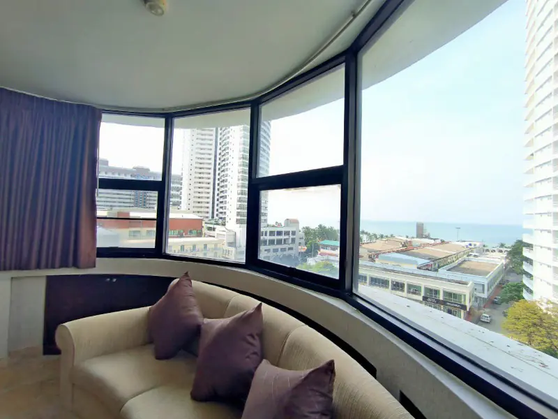 2 Bedrooms Condo For Sale at Jomtien Complex