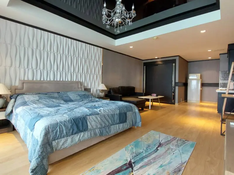 乔姆提恩广场公寓酒店26楼