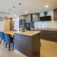 𝙎𝙚𝙧𝙚𝙣𝙞𝙩𝙮 𝙍𝙚𝙨𝙞𝙙𝙚𝙣𝙘𝙚 𝙅𝙤𝙢𝙩𝙞𝙚𝙣 – 𝙎𝙥𝙖𝙘𝙞𝙤𝙪𝙨 𝙎𝙚𝙖 𝙑𝙞𝙚𝙬 𝘾𝙤𝙣𝙙𝙤 thumbnail