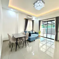 𝘾𝙤𝙢𝙛𝙤𝙧𝙩𝙖𝙗𝙡𝙚 𝙁𝙖𝙢𝙞𝙡𝙮 𝙃𝙤𝙢𝙚 – 𝙍𝙖𝙩𝙩𝙖𝙣𝙖𝙠𝙤𝙧𝙣 𝙑𝙞𝙡𝙡𝙖𝙜𝙚 𝟭𝟴 thumbnail