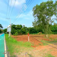 𝙈𝙖𝙞𝙣 𝙍𝙤𝙖𝙙 𝘾𝙤𝙢𝙢𝙚𝙧𝙘𝙞𝙖𝙡 𝙇𝙖𝙣𝙙 – 𝙎𝙞𝙡𝙫𝙚𝙧𝙡𝙖𝙠𝙚 (𝙎𝙪𝙥𝙚𝙧 𝘿𝙞𝙨𝙘𝙤𝙪𝙣𝙩) thumbnail