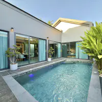 Spacious Lakeside Family Home-Mabprachan Area thumbnail