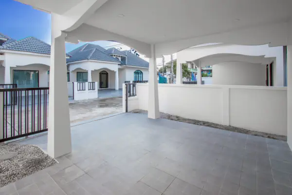 Показать все медиафайлы