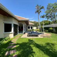 Spacious Coastal Family Home -Jomtien Beach thumbnail