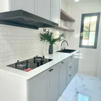 Discover the perfect blend of space elaxed tropical living with this impressive 4-bedroom thumbnail