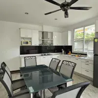 Beachfront Property for Rent in Jomtien area thumbnail