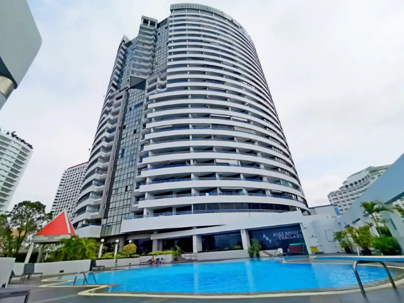 Jomtien Plaza Condotel