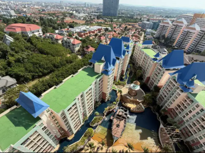 Grand Caribbean Condominium