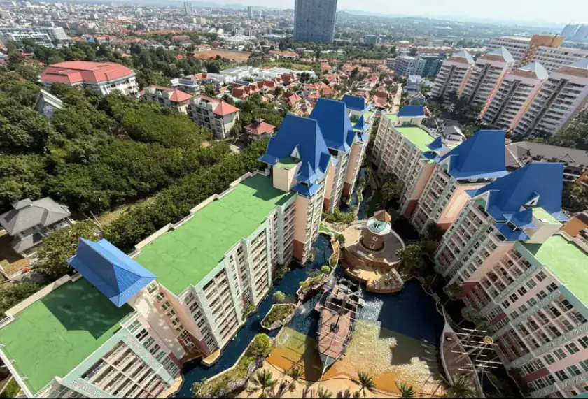 Grand Caribbean Condominium