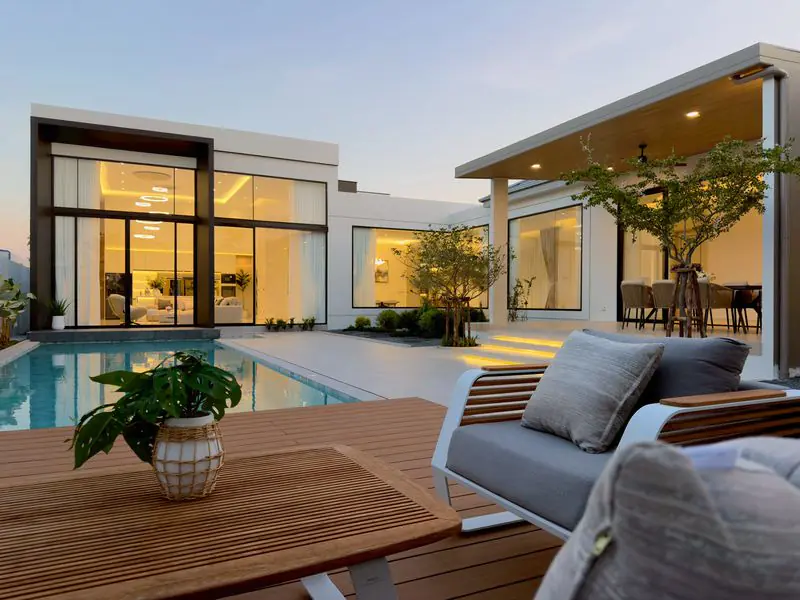 𝙎𝙥𝙖𝙘𝙞𝙤𝙪𝙨 𝙇𝙪𝙭𝙪𝙧𝙮 𝙍𝙚𝙨𝙞𝙙𝙚𝙣𝙘𝙚 – 𝘼𝙫𝙚𝙣𝙪𝙚 𝘽𝙤𝙪𝙩𝙞𝙦𝙪𝙚