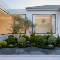 𝙎𝙥𝙖𝙘𝙞𝙤𝙪𝙨 𝙇𝙪𝙭𝙪𝙧𝙮 𝙍𝙚𝙨𝙞𝙙𝙚𝙣𝙘𝙚 – 𝘼𝙫𝙚𝙣𝙪𝙚 𝘽𝙤𝙪𝙩𝙞𝙦𝙪𝙚 thumbnail