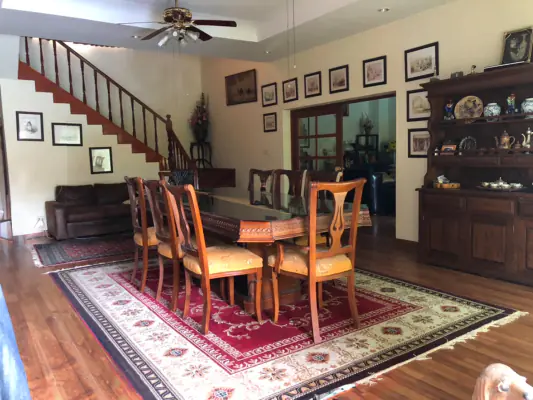 Alle Medien anzeigen