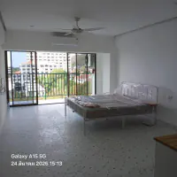 Discover easy coastal living in this well-positioned 39 sqm condo at   Sombat Condoview thumbnail